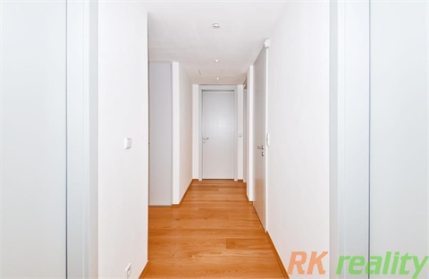 Pronájem bytu 4kk, 123 m² 18