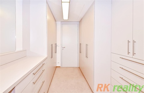 Pronájem bytu 4kk, 123 m² 20