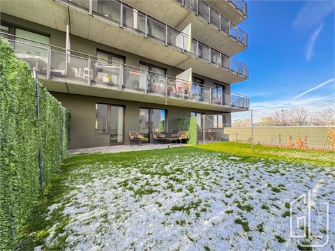 Pronájem bytu 2kk, 121 m² 10