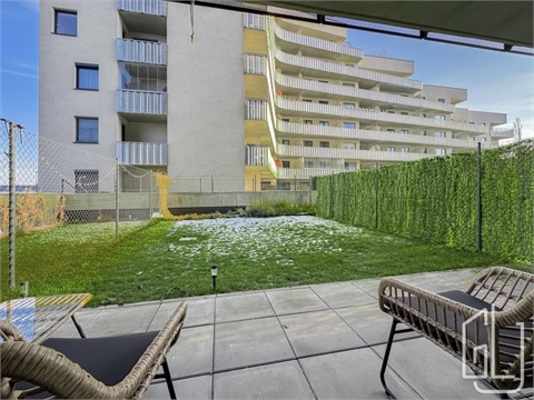 Pronájem bytu 2kk, 121 m² 6