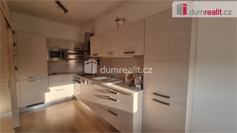 Pronájem bytu 1+1, 44 m² 2