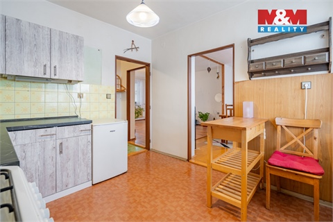 Prodej rodinného domu, 320 m² 6