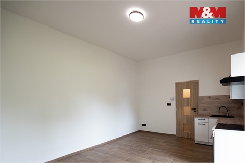 Pronájem bytu 1kk, 24 m² - 2