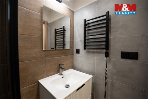 Pronájem bytu 1kk, 24 m² - 0