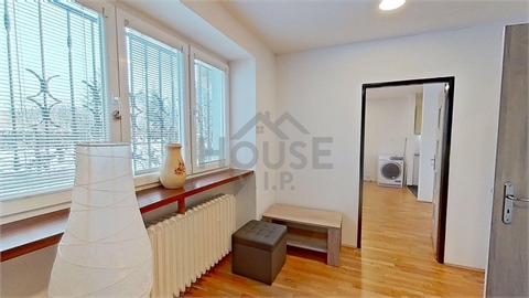 Prodej bytu 3kk, 64 m² - 8