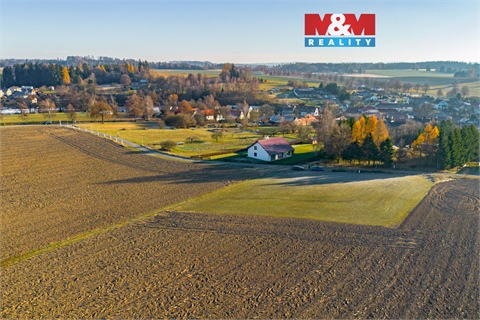 Prodej stavebního pozemku, 1 378 m² 0