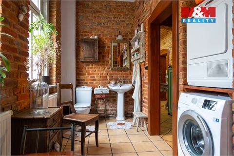 Prodej rodinného domu, 433 m² 22