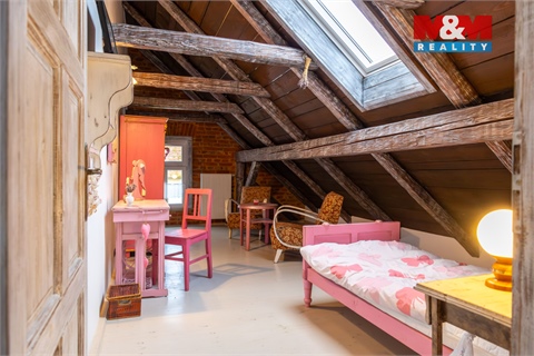 Prodej rodinného domu, 433 m² 18