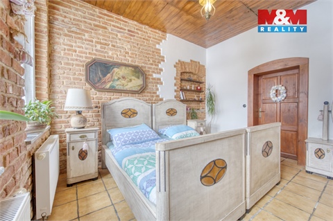 Prodej rodinného domu, 433 m² 12