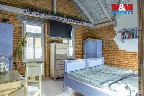 Prodej rodinného domu, 433 m² - 18