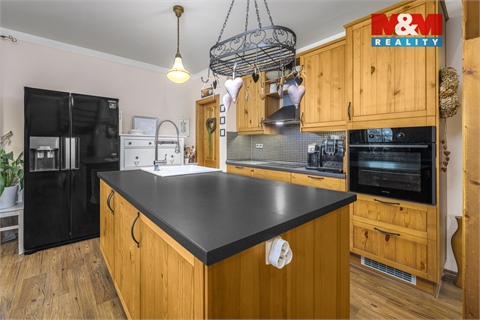 Prodej rodinného domu, 139 m² - 0