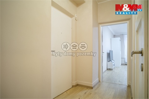 Pronájem bytu 1+1, 40 m² - 6