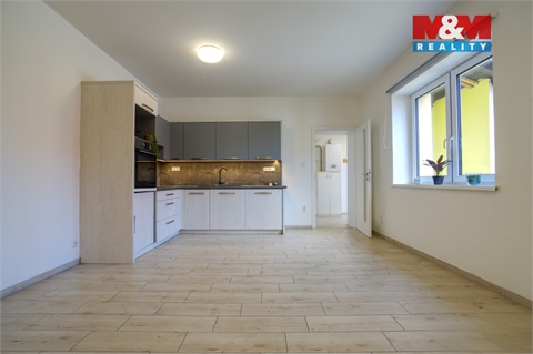 Prodej bytu 3kk, 70 m² 4