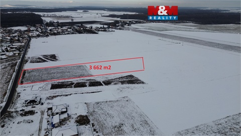 Prodej stavebního pozemku, 3 662 m² 0