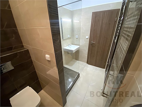 Pronájem bytu 1+1, 50 m² 4