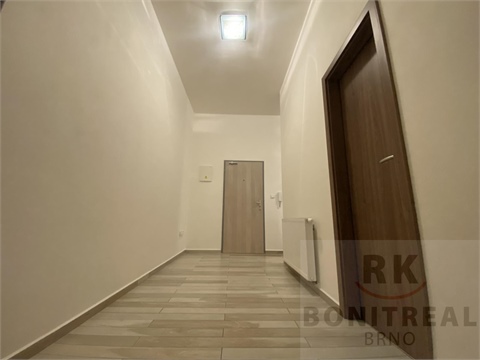 Pronájem bytu 1+1, 50 m² - 10