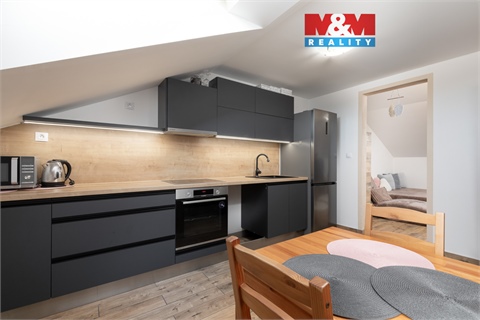 Prodej bytu 2+1, 58 m² 0