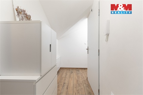 Prodej bytu 2+1, 58 m² 2