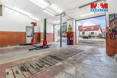 Pronájem obchodních prostor, 2 357 m² - 10