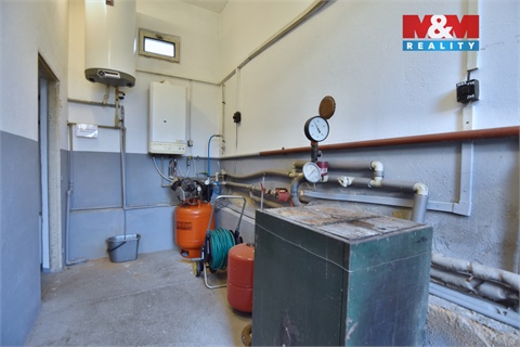 Pronájem obchodních prostor, 2 357 m² 10