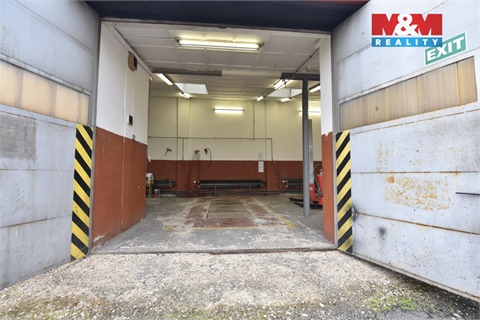 Pronájem obchodních prostor, 2 357 m² 22