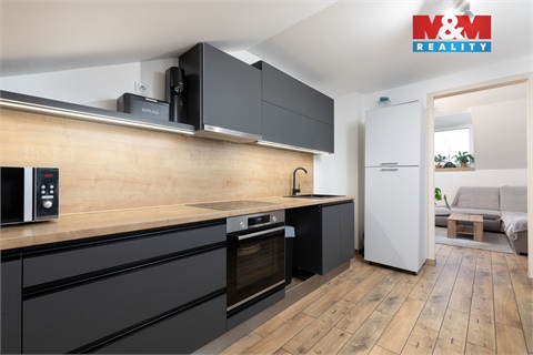 Prodej bytu 2+1, 58 m² 2