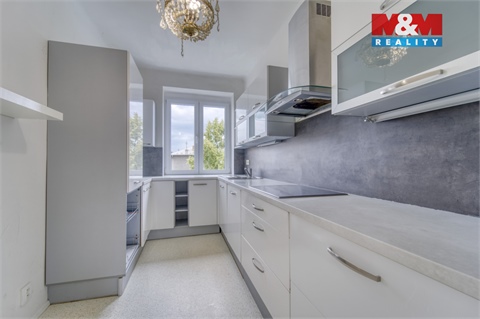 Pronájem bytu 3+1, 77 m² - 0