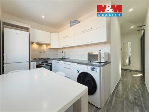 Prodej bytu 2+1, 55 m² 0