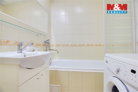 Prodej bytu 4+1, 79 m² 14