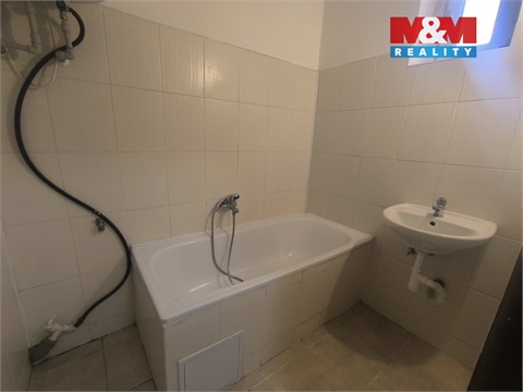 Pronájem bytu 1+1, 31 m² - 10