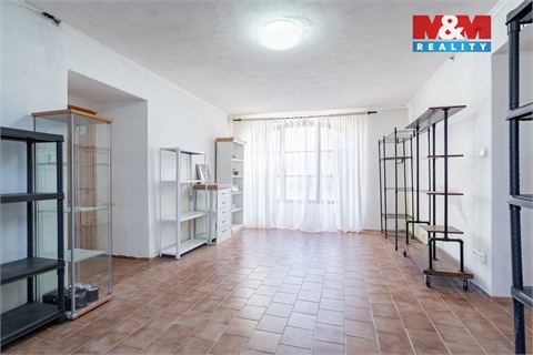 Prodej rodinného domu, 206 m² - 20