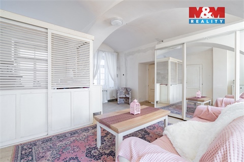 Prodej rodinného domu, 206 m² - 14