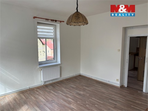 Pronájem bytu 1+1, 37 m² 2