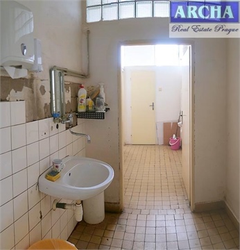 Pronájem skladu / haly, 300 m² - 0