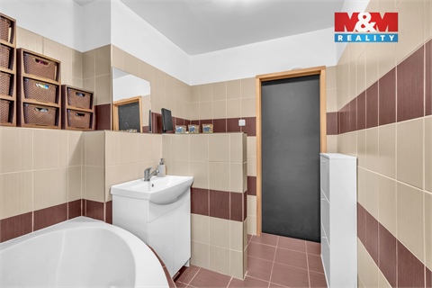 Prodej bytu 2+1, 65 m² 8