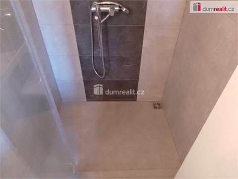 Pronájem komerčního objektu, 93 m² 18