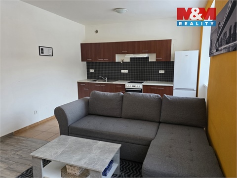 Pronájem bytu 2kk, 40 m² - 0