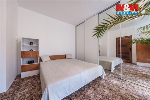 Prodej bytu 4+1, 75 m² - 0