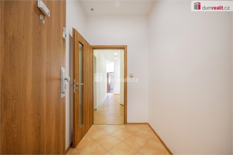 Pronájem bytu 3kk, 93 m² 2