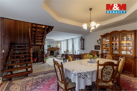 Prodej rodinného domu, 298 m² - 12