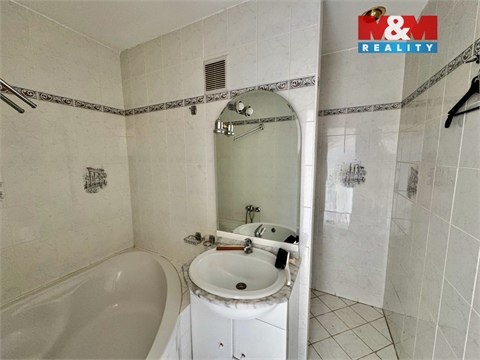 Prodej bytu 1+1, 45 m² 8