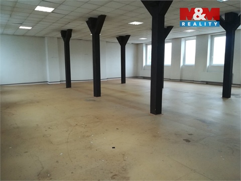 Pronájem komerčního objektu, 270 m² 2