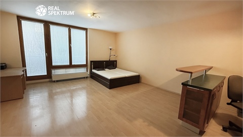 Pronájem bytu 1kk, 40 m² 0