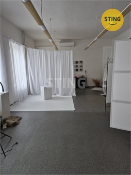 Pronájem komerčního objektu, 97 m² 2