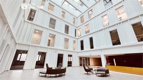 Pronájem kanceláře, 420 m² 8