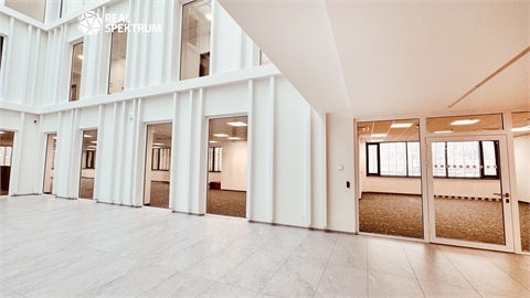 Pronájem kanceláře, 420 m² 22