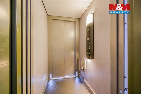 Pronájem bytu 3kk, 104 m² 18