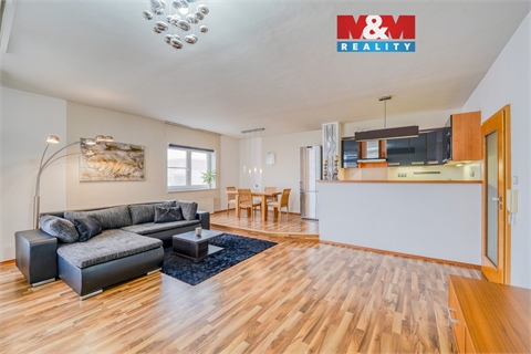 Pronájem bytu 3kk, 104 m² 0