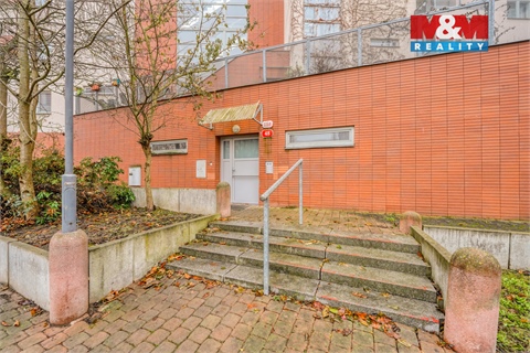 Pronájem bytu 3kk, 104 m² 22