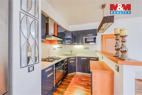 Pronájem bytu 3kk, 104 m² - 0